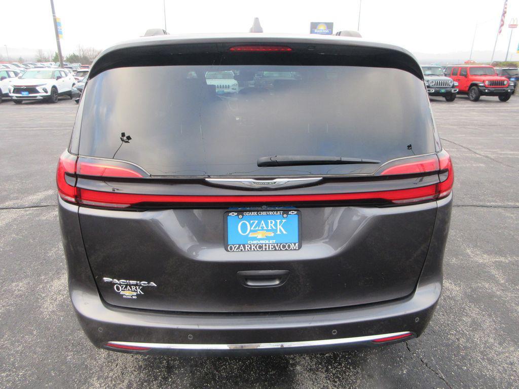 used 2021 Chrysler Pacifica car, priced at $16,920