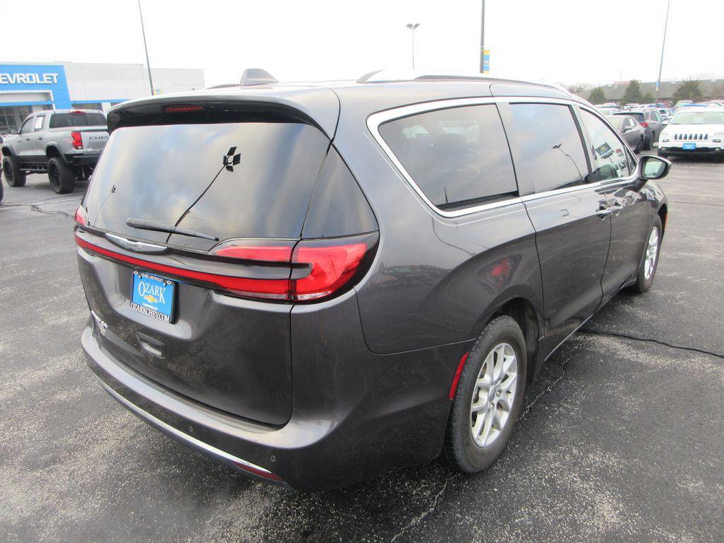 used 2021 Chrysler Pacifica car, priced at $16,920
