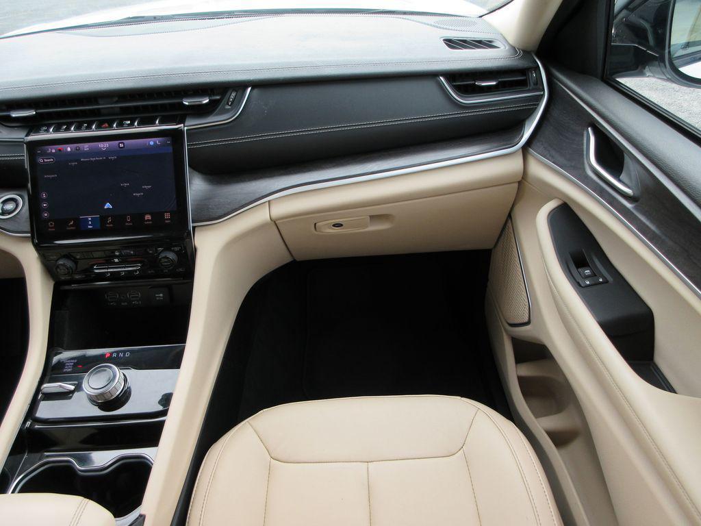 used 2022 Jeep Grand Cherokee L car, priced at $25,800