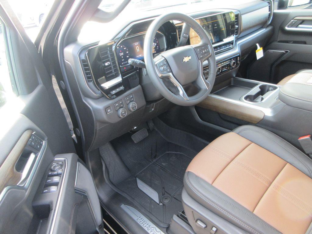 new 2026 Chevrolet Silverado 3500 car, priced at $83,321