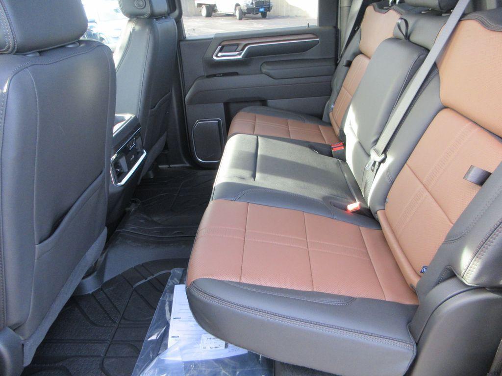 new 2026 Chevrolet Silverado 3500 car, priced at $83,321