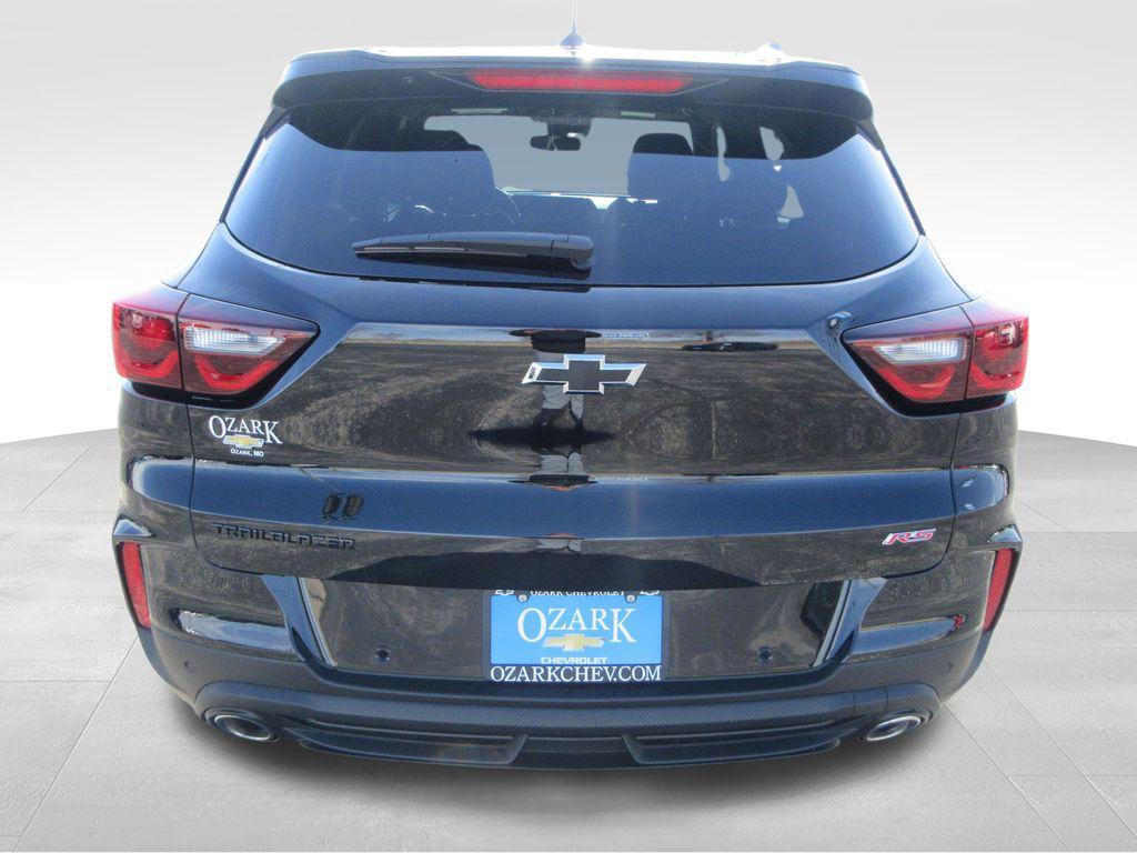 new 2026 Chevrolet TrailBlazer car, priced at $27,906