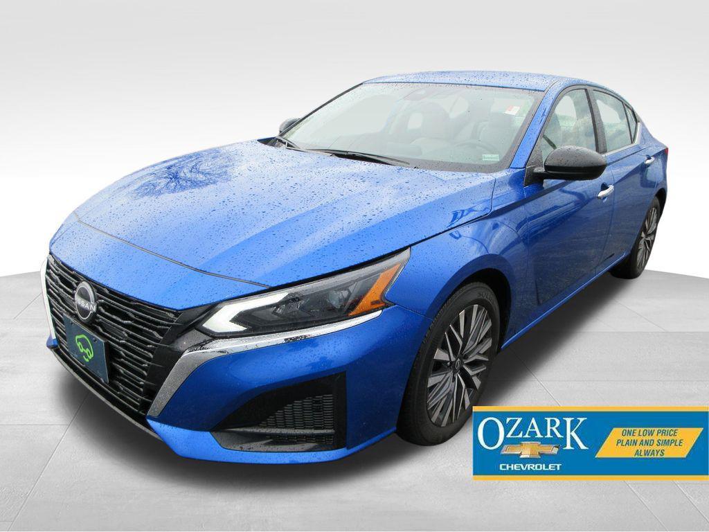 used 2025 Nissan Altima car, priced at $21,800