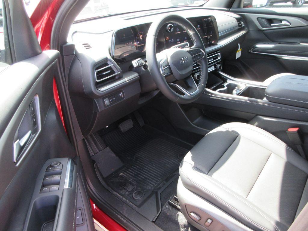 new 2026 Chevrolet Traverse car, priced at $47,863