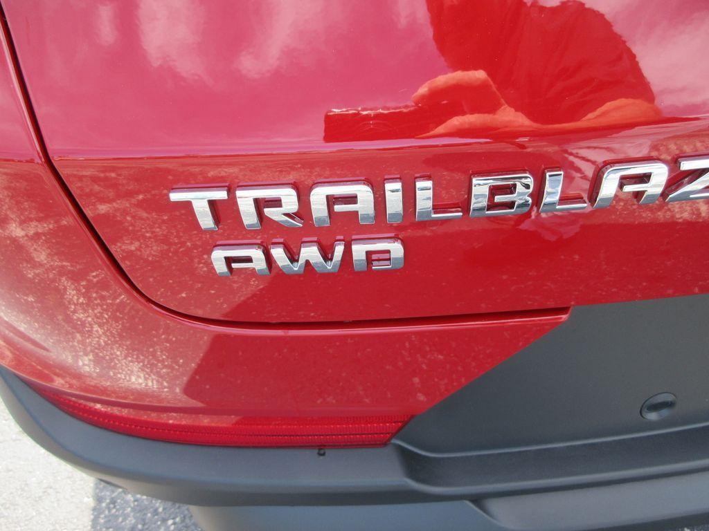 new 2026 Chevrolet TrailBlazer car, priced at $27,946