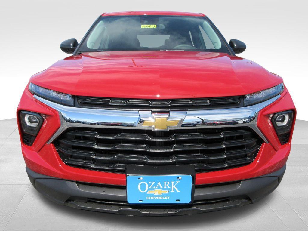 new 2026 Chevrolet TrailBlazer car, priced at $27,946