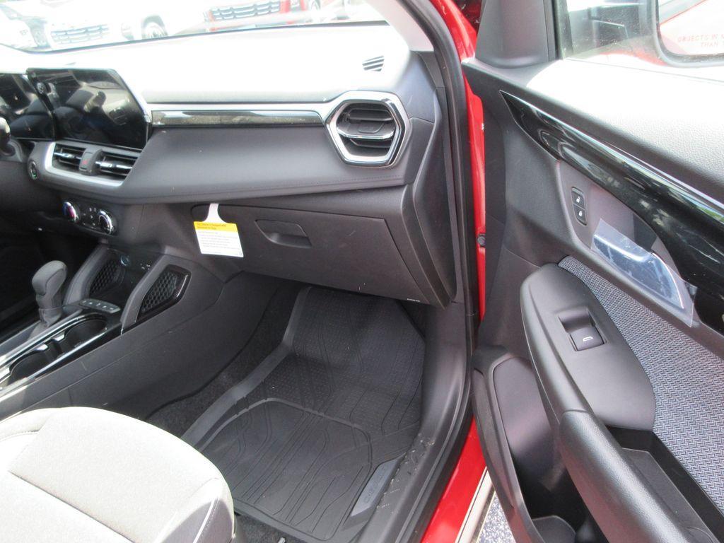 new 2026 Chevrolet TrailBlazer car, priced at $27,946