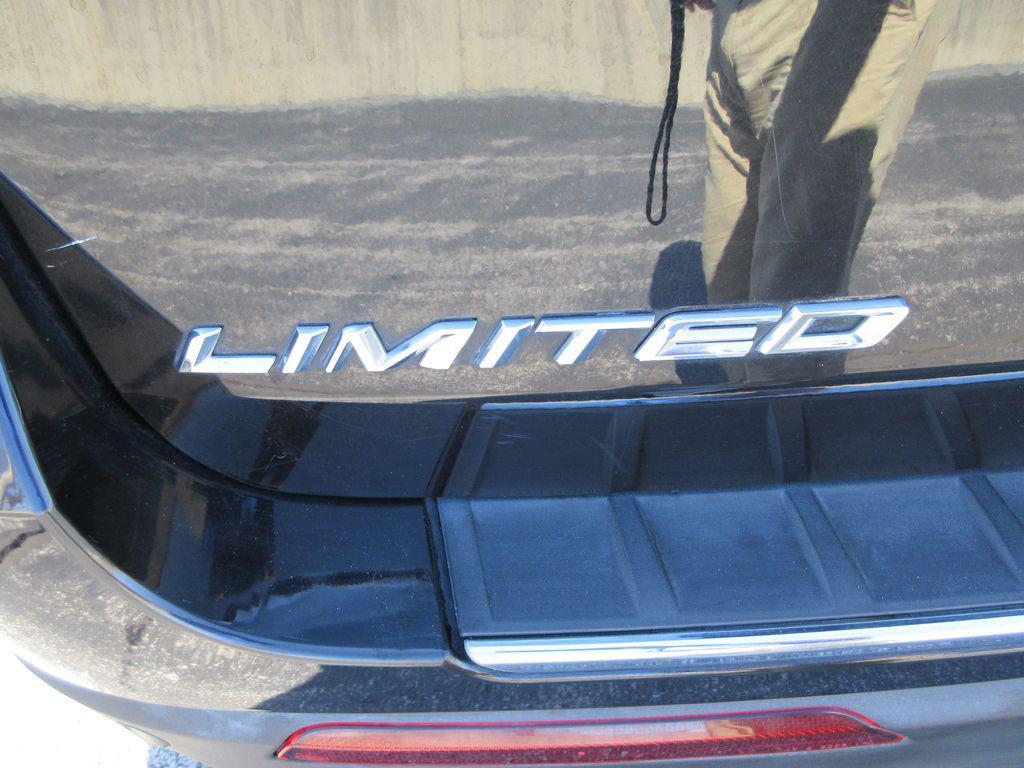 used 2023 Ford Explorer car, priced at $25,950