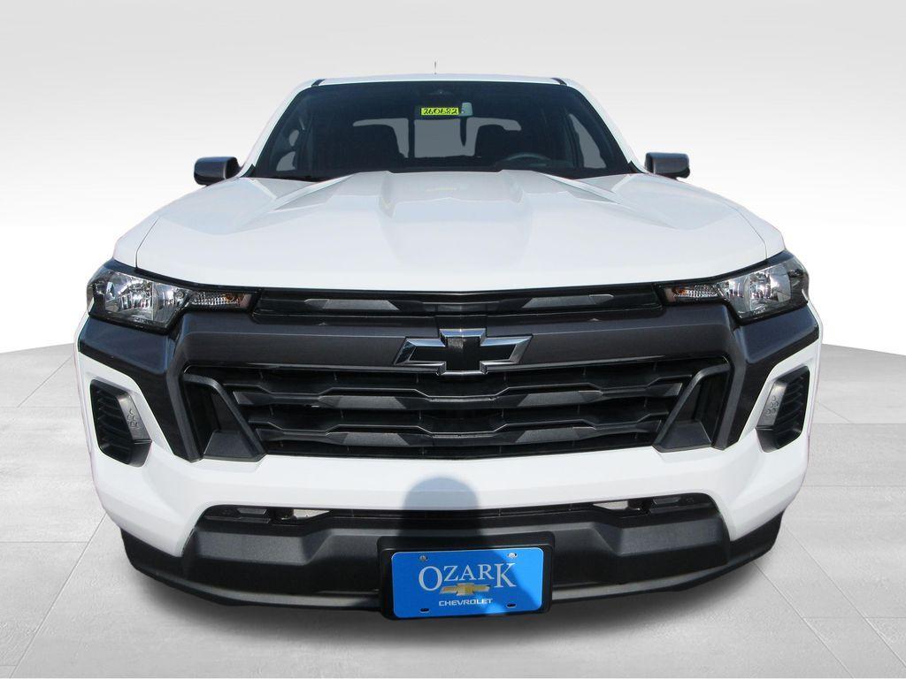 new 2026 Chevrolet Colorado car, priced at $39,298