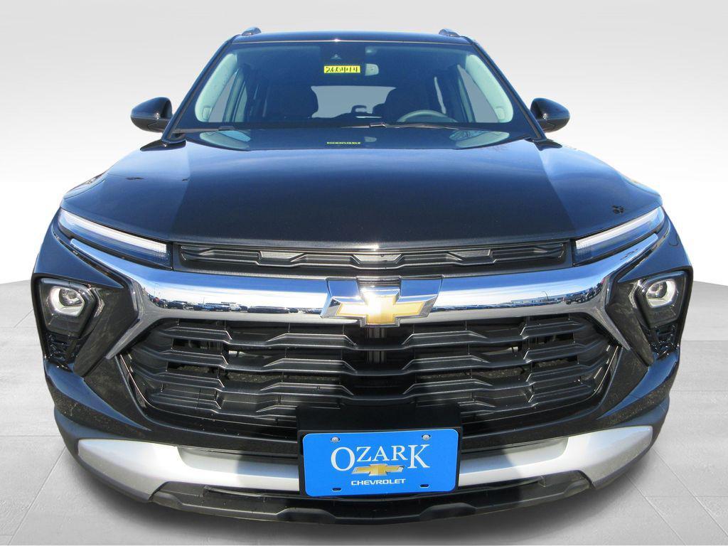 new 2026 Chevrolet TrailBlazer car, priced at $24,923