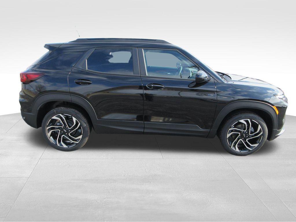 new 2026 Chevrolet TrailBlazer car, priced at $29,351