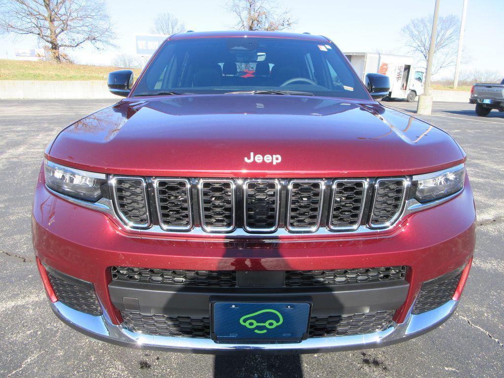 used 2025 Jeep Grand Cherokee L car, priced at $39,700