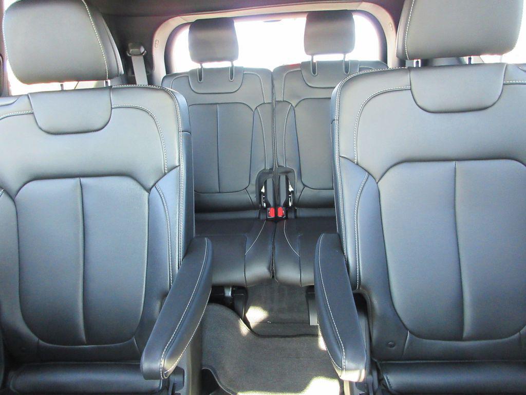 used 2025 Jeep Grand Cherokee L car, priced at $39,700