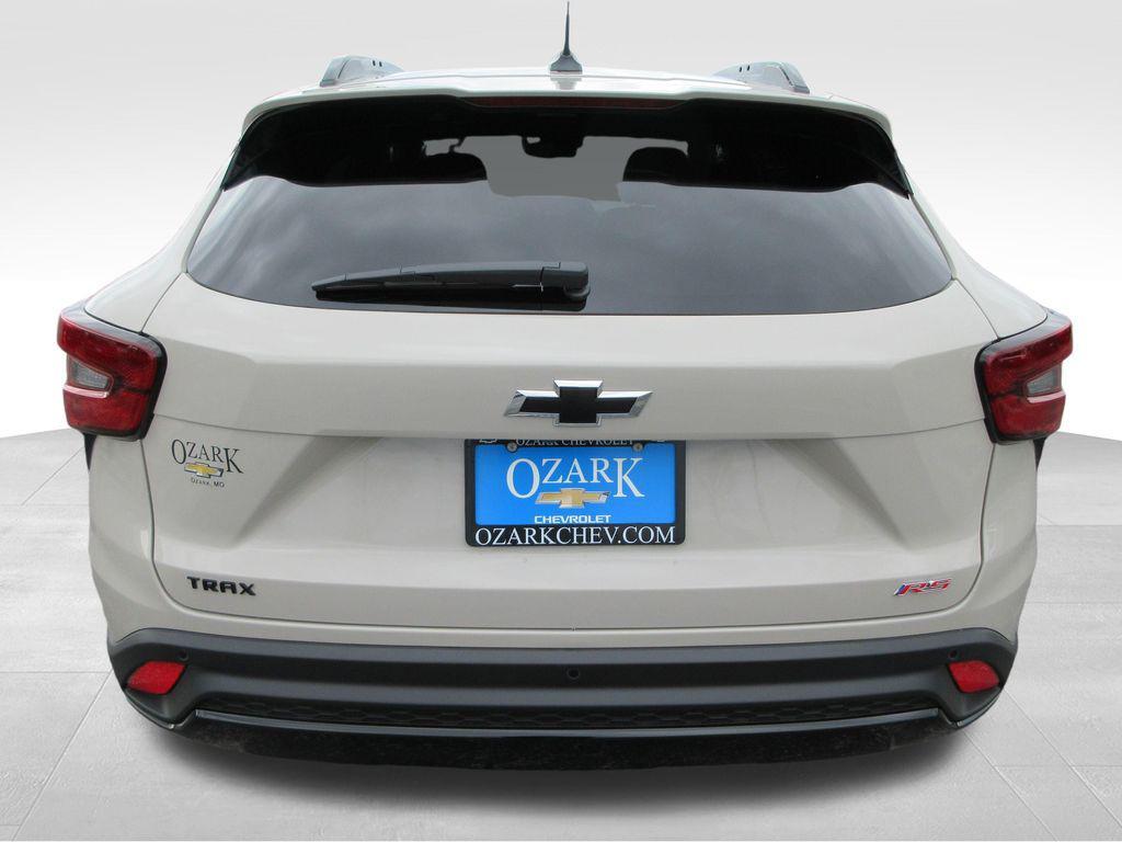 new 2026 Chevrolet Trax car, priced at $27,304