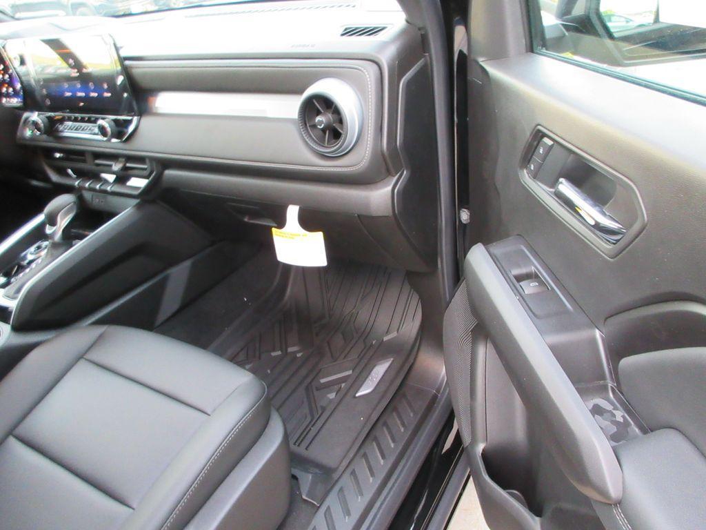 new 2026 Chevrolet Silverado 3500 car, priced at $72,090