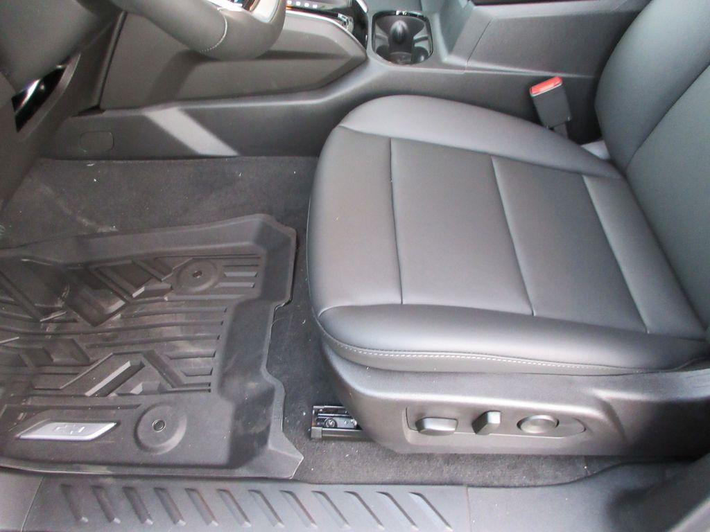 new 2026 Chevrolet Silverado 3500 car, priced at $72,090