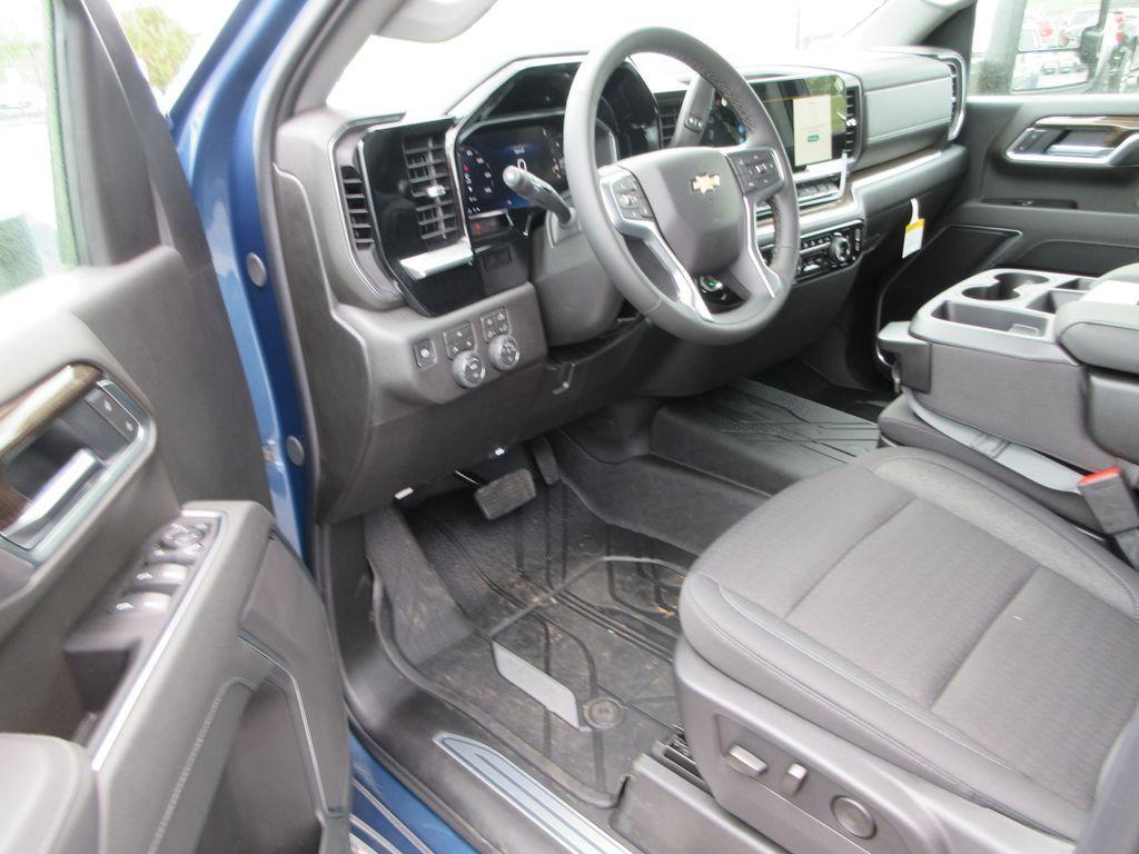 new 2026 Chevrolet Silverado 3500 car, priced at $73,219