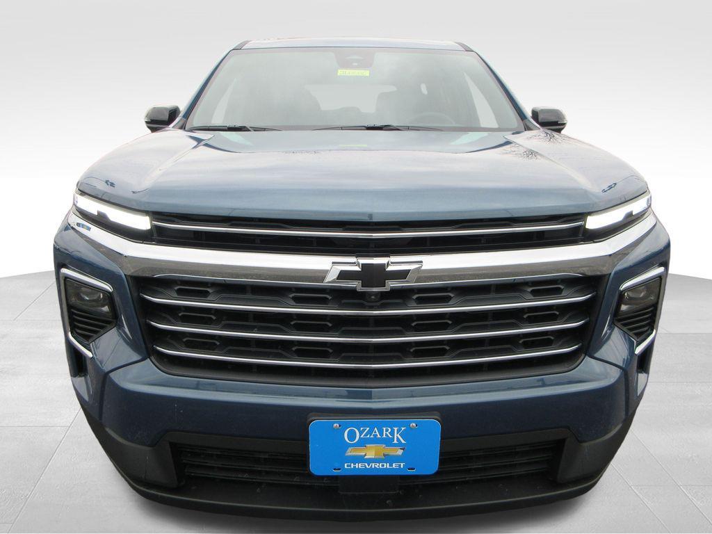 new 2026 Chevrolet Traverse car, priced at $45,611