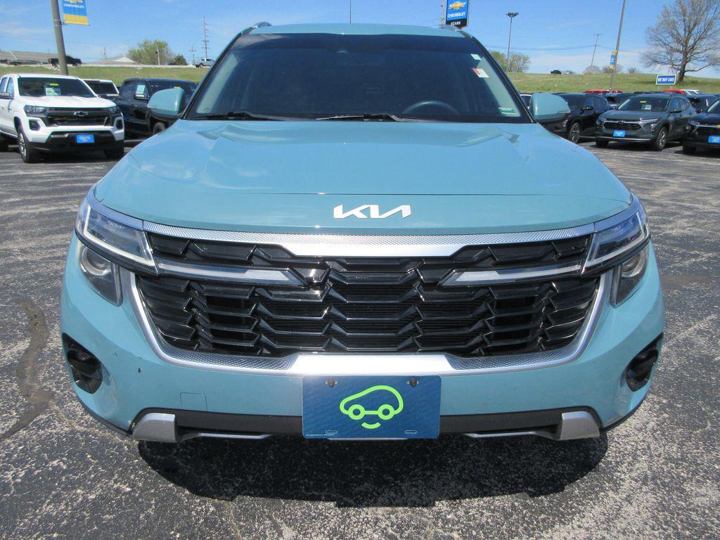 used 2024 Kia Seltos car, priced at $23,550