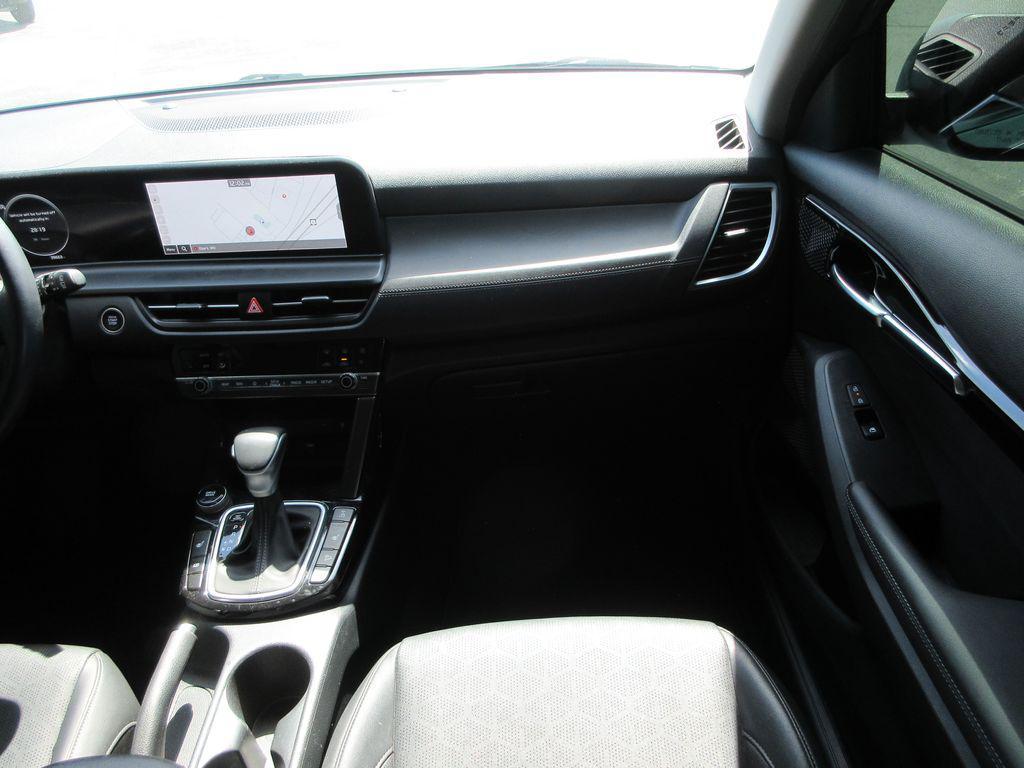 used 2024 Kia Seltos car, priced at $23,550