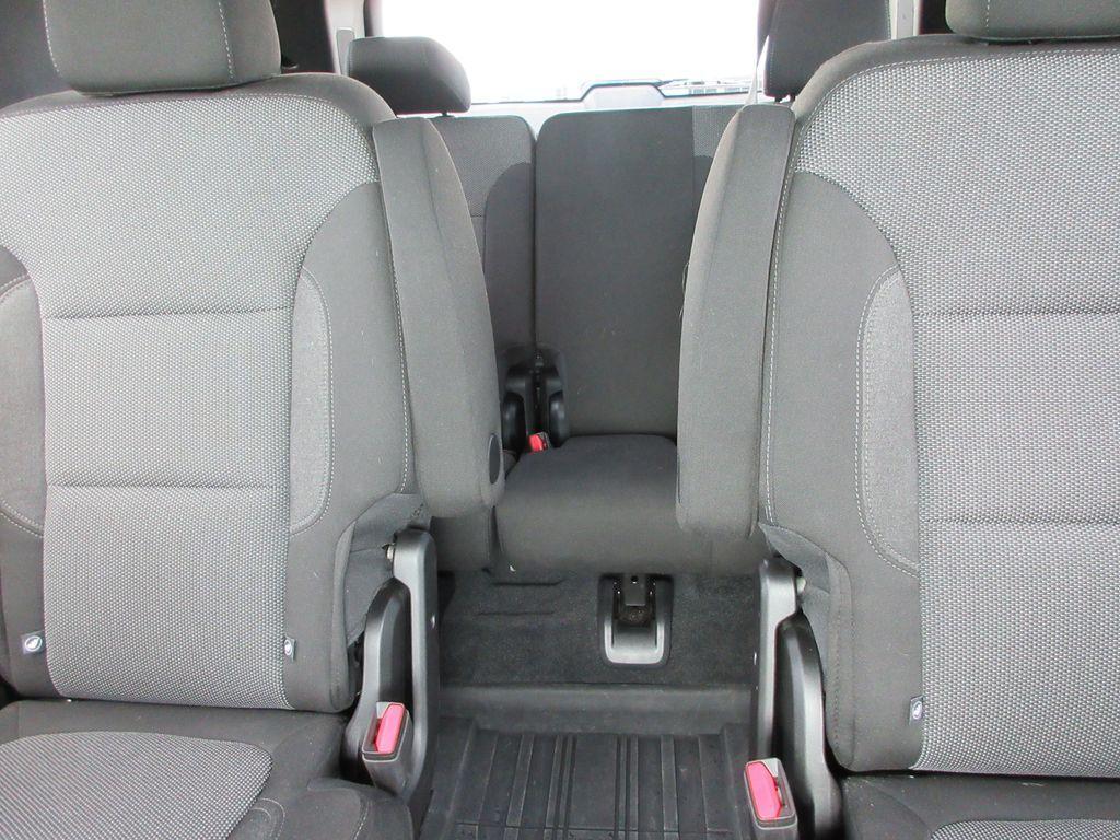 used 2023 Chevrolet Traverse car, priced at $31,299