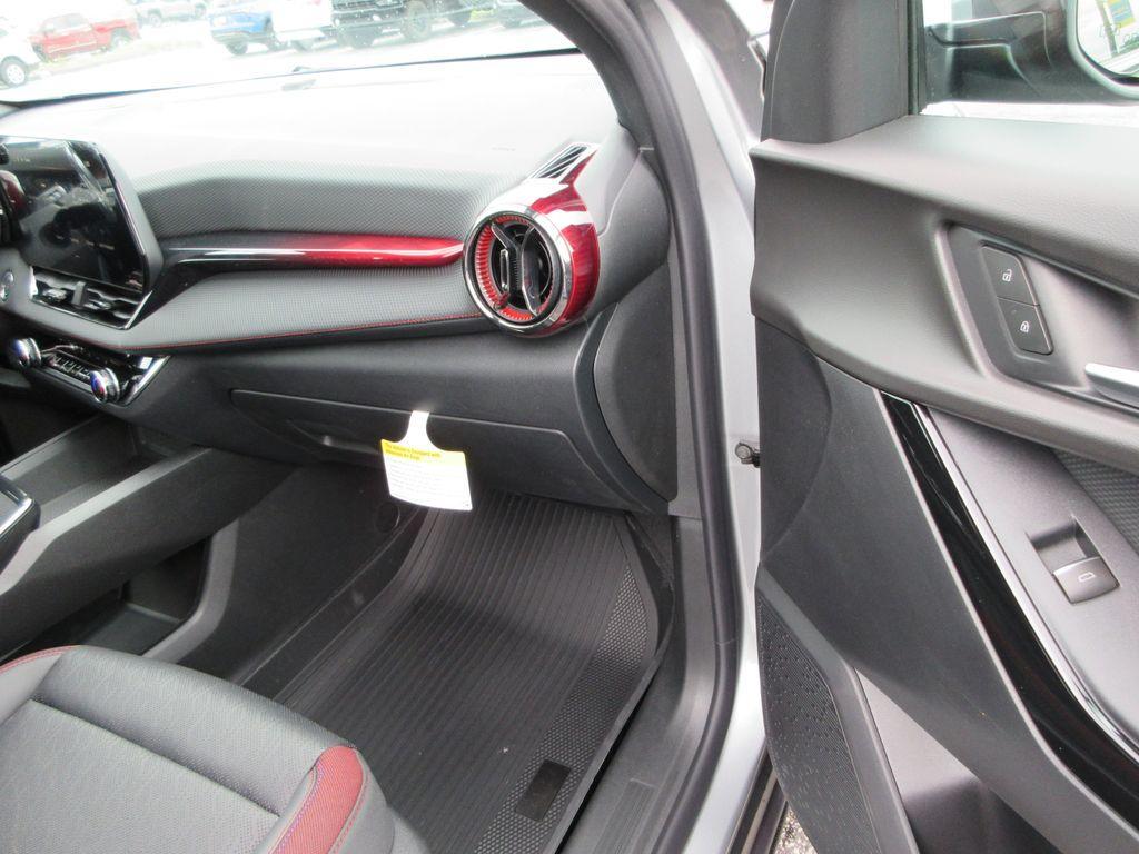 new 2026 Chevrolet Equinox car, priced at $35,906