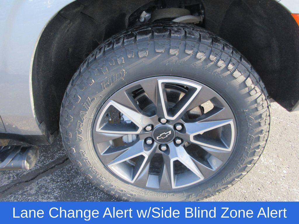 used 2024 Chevrolet Suburban car, priced at $61,950