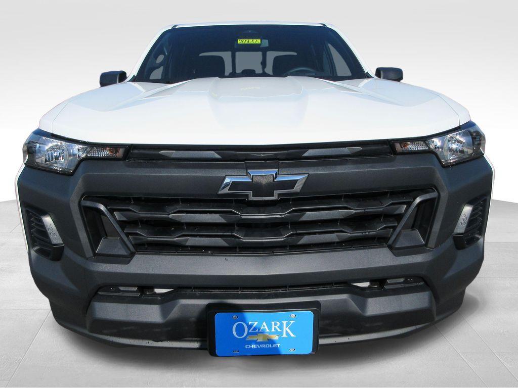 new 2026 Chevrolet Colorado car, priced at $38,018