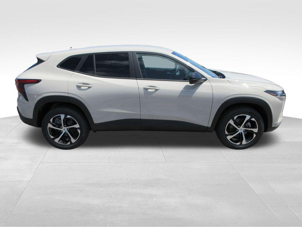 new 2026 Chevrolet Trax car, priced at $25,321