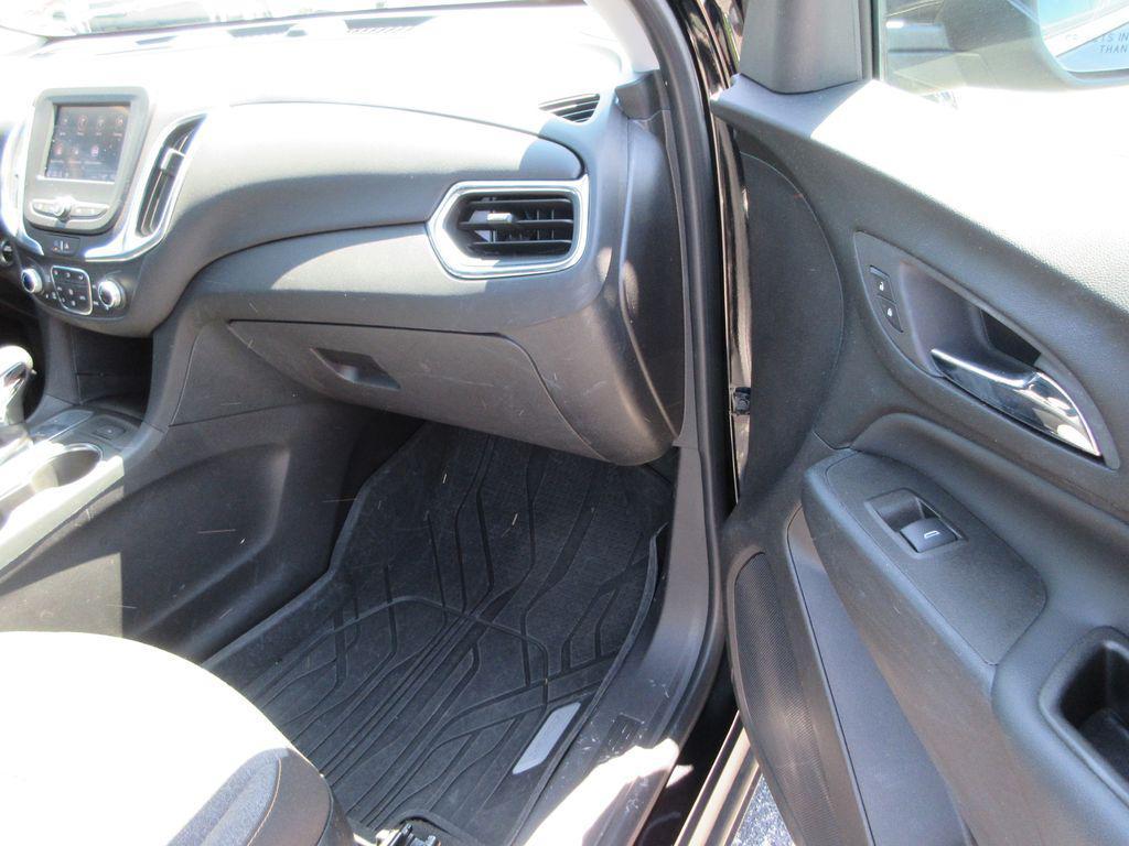 used 2023 Chevrolet Equinox car, priced at $22,349