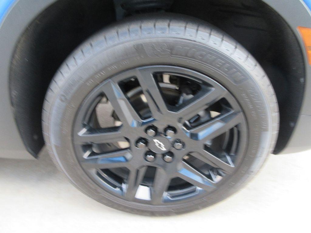 used 2024 Chevrolet Blazer car, priced at $26,319