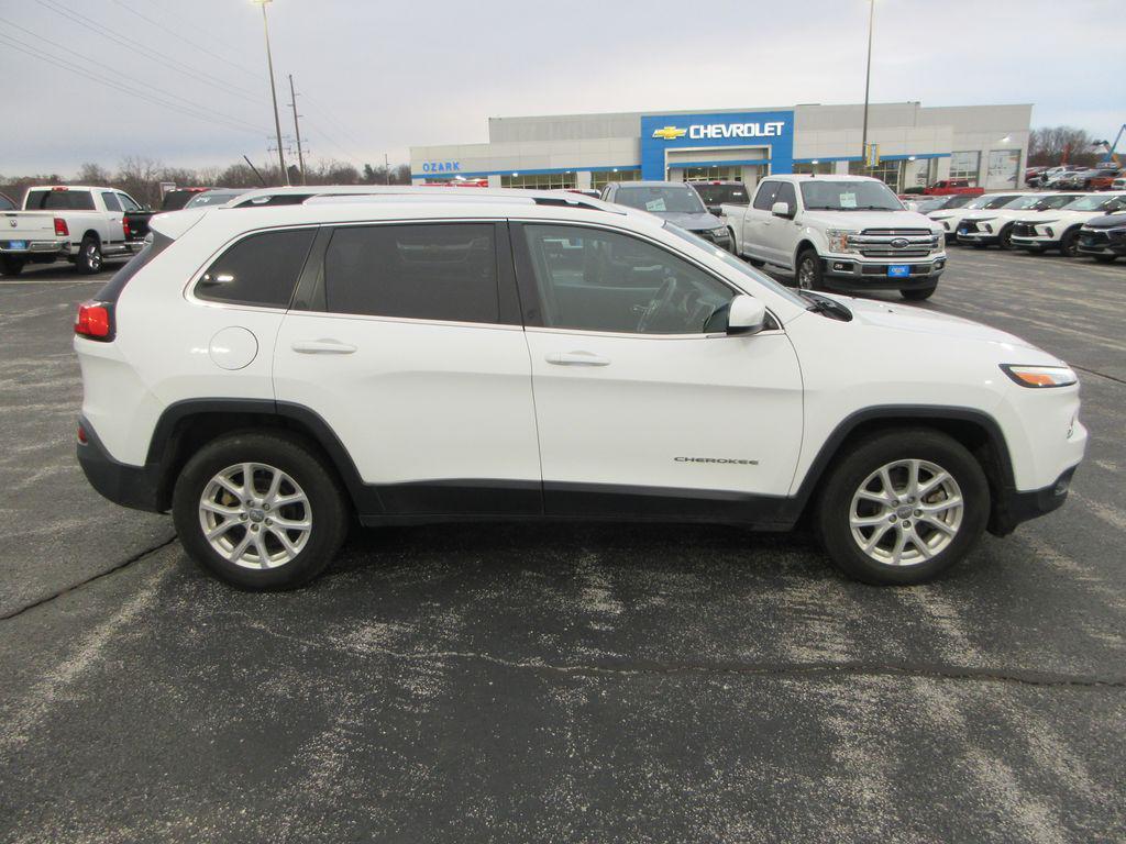 used 2018 Jeep Cherokee car, priced at $8,601