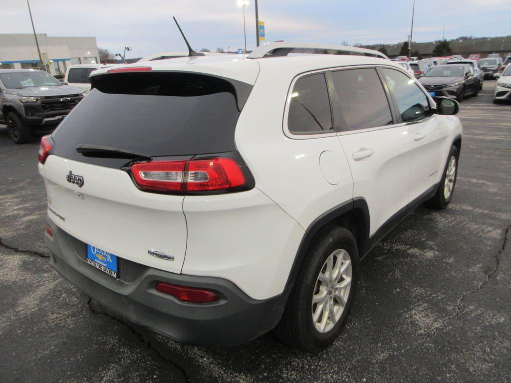 used 2018 Jeep Cherokee car, priced at $8,601