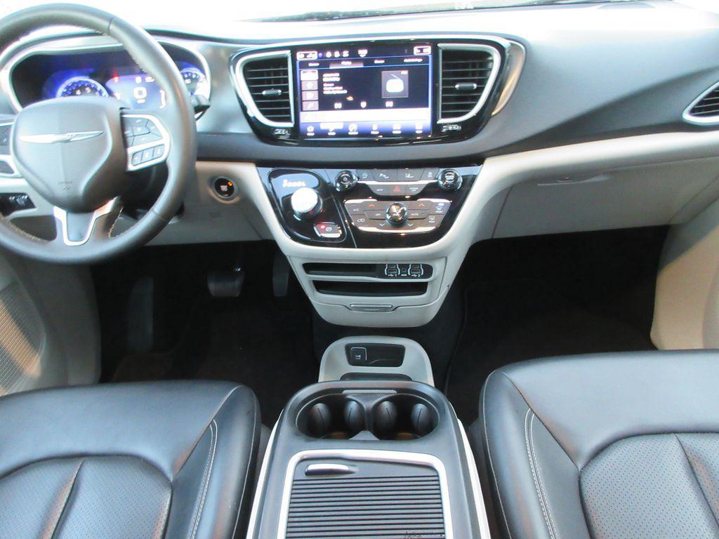 used 2023 Chrysler Pacifica car, priced at $23,349