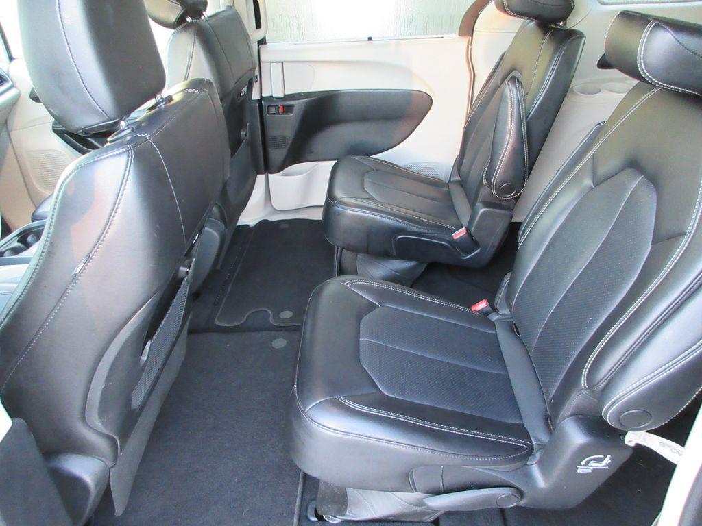 used 2023 Chrysler Pacifica car, priced at $23,349