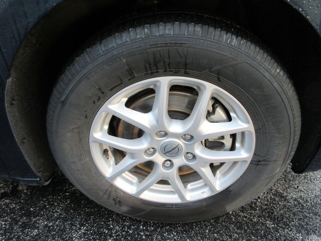 used 2023 Chrysler Pacifica car, priced at $23,349