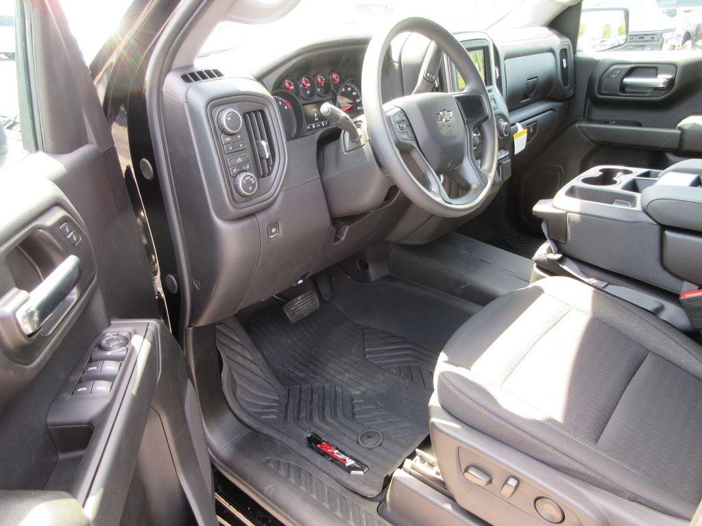 new 2026 Chevrolet Silverado 1500 car, priced at $47,638