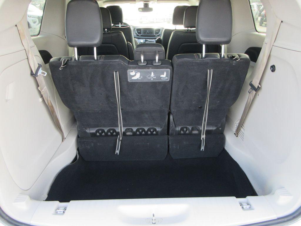 used 2020 Chrysler Pacifica car, priced at $13,980