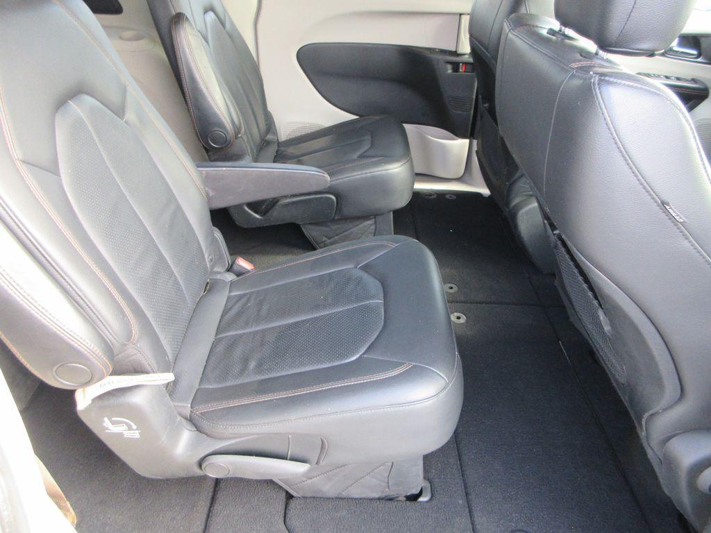 used 2020 Chrysler Pacifica car, priced at $13,980