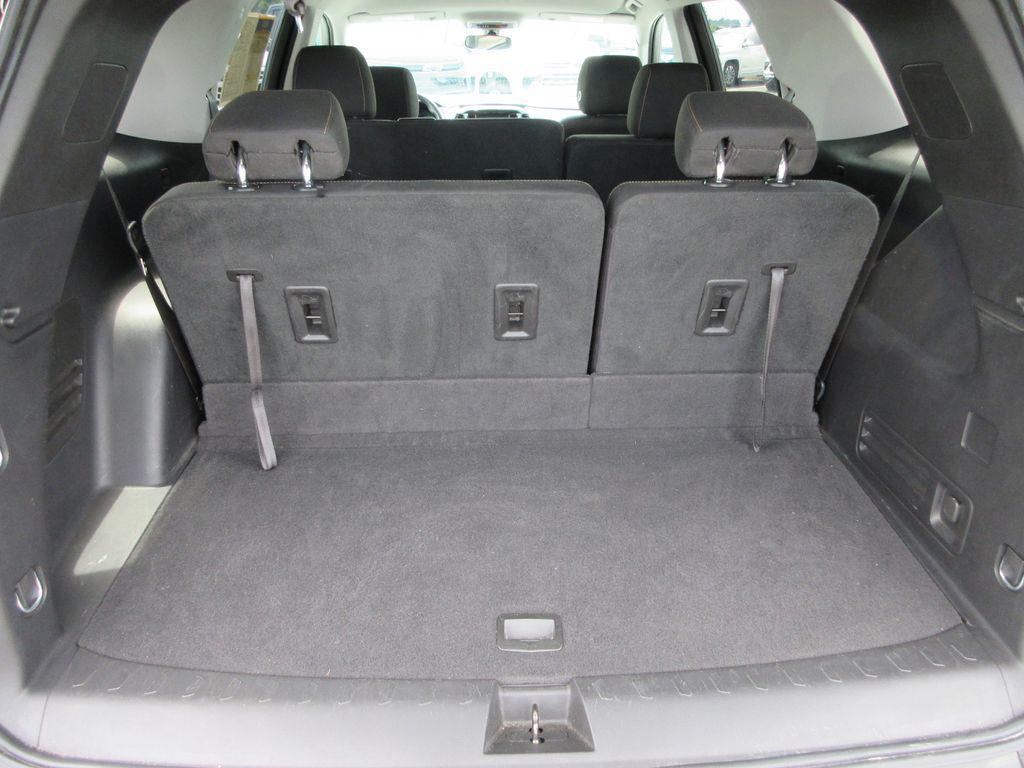 used 2020 Chevrolet Traverse car, priced at $23,349