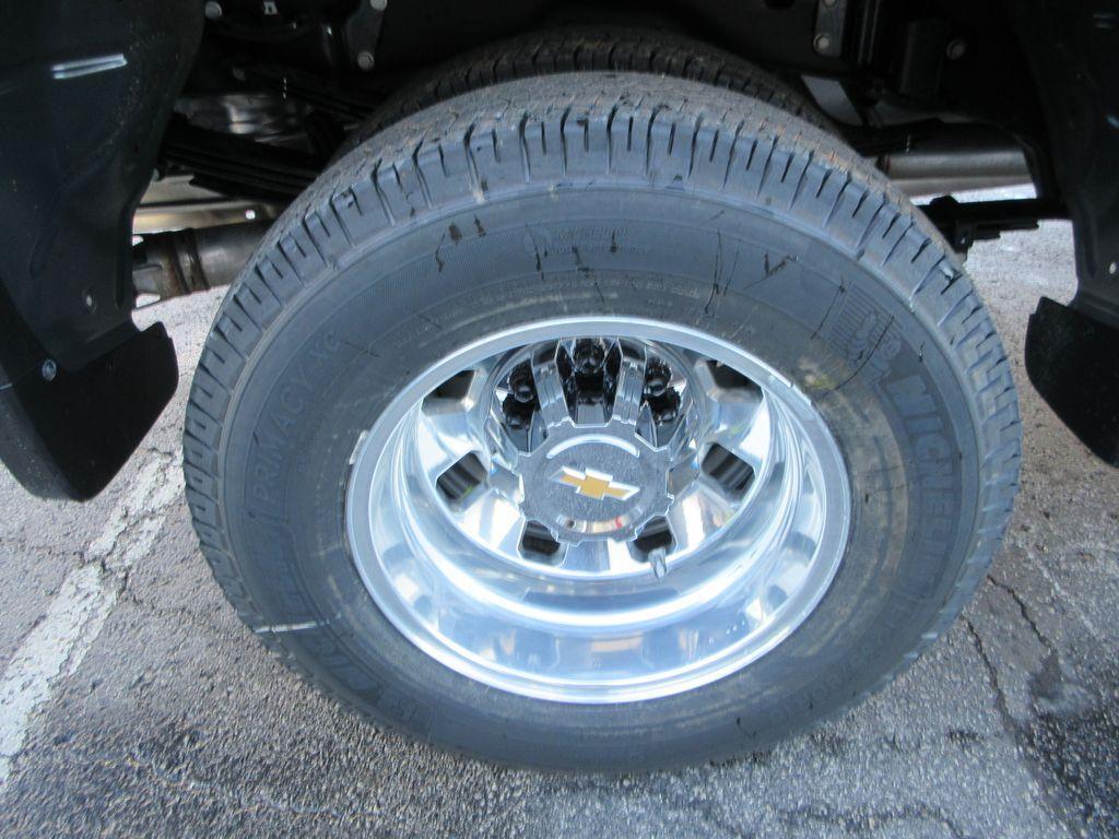 new 2026 Chevrolet Silverado 3500 car, priced at $75,621