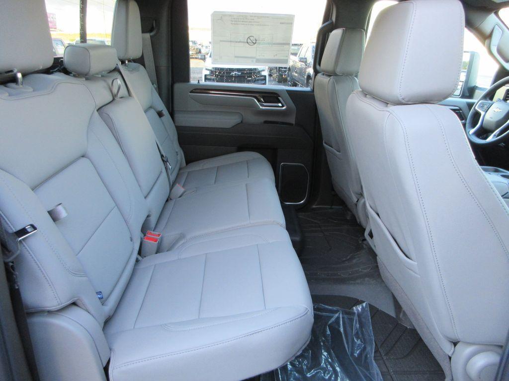 new 2026 Chevrolet Silverado 3500 car, priced at $75,621