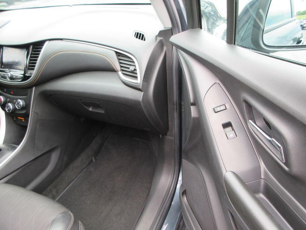 used 2021 Chevrolet Trax car, priced at $13,119