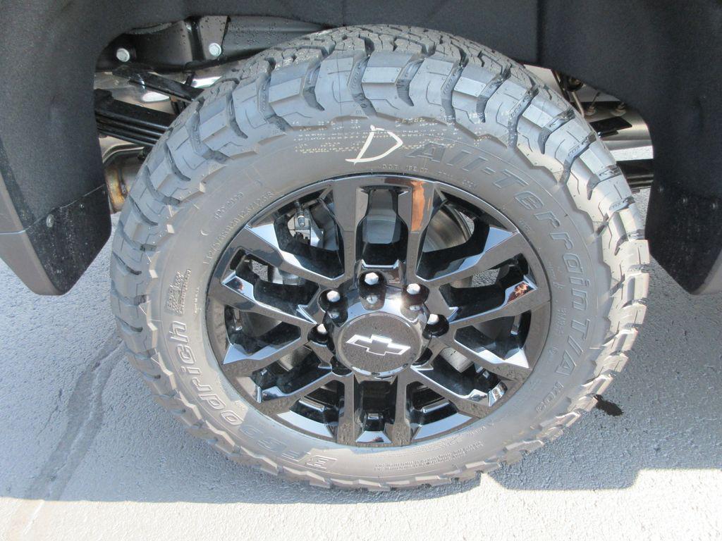 new 2026 Chevrolet Silverado 3500 car, priced at $81,675