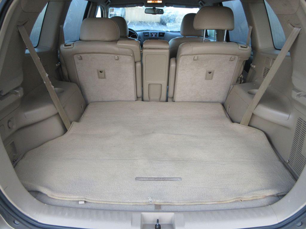 used 2009 Toyota Highlander car, priced at $9,700