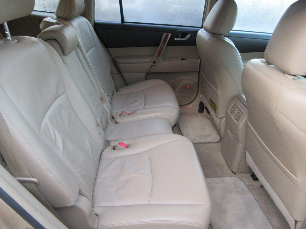 used 2009 Toyota Highlander car, priced at $9,700