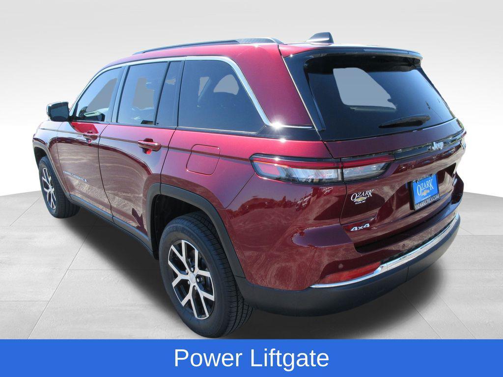 used 2024 Jeep Grand Cherokee car, priced at $33,349