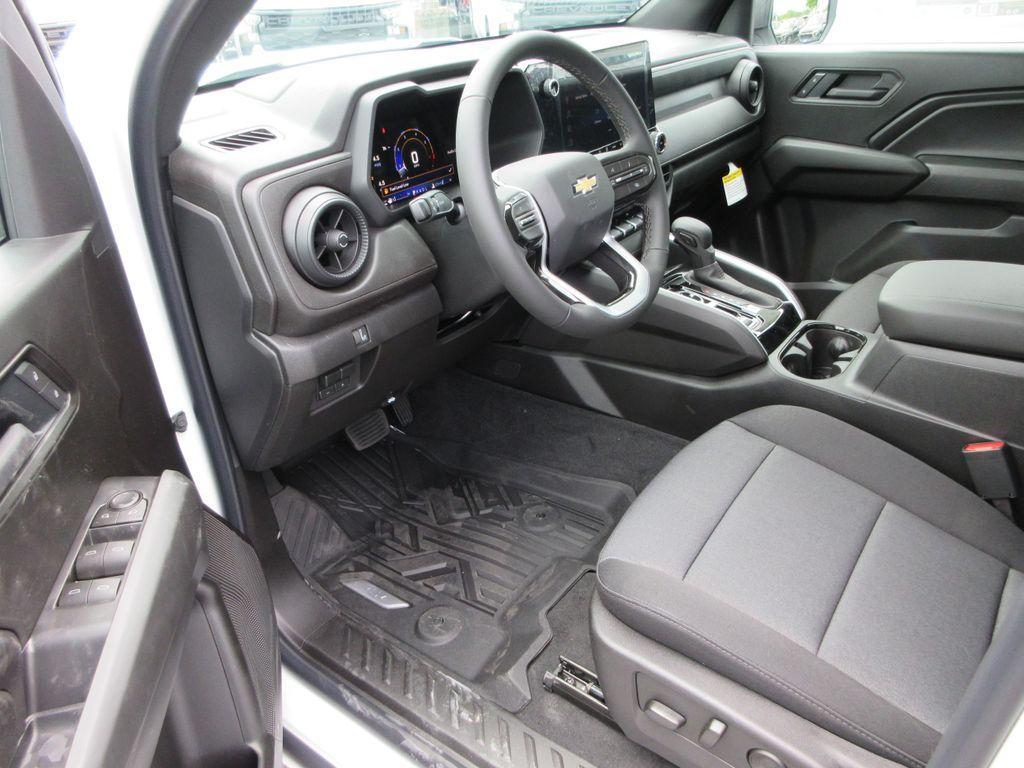 new 2026 Chevrolet Colorado car, priced at $38,218