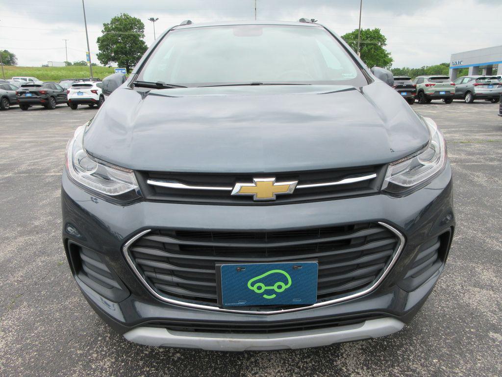 used 2021 Chevrolet Trax car, priced at $12,349