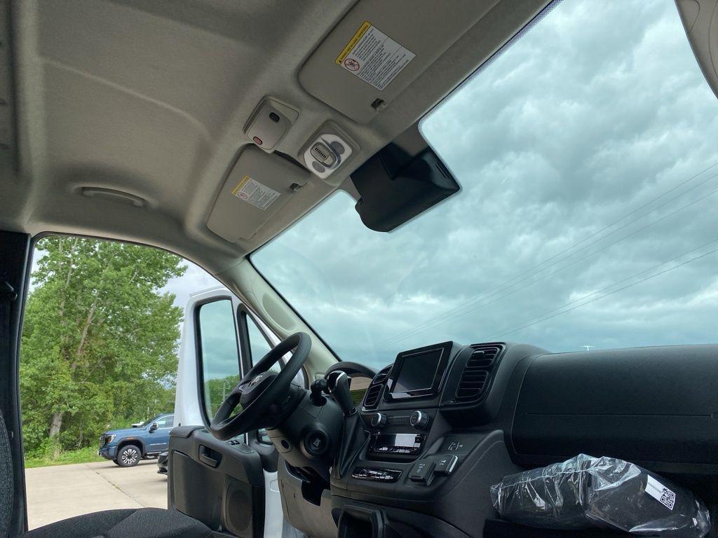 new 2025 Ram ProMaster 2500 car, priced at $43,945